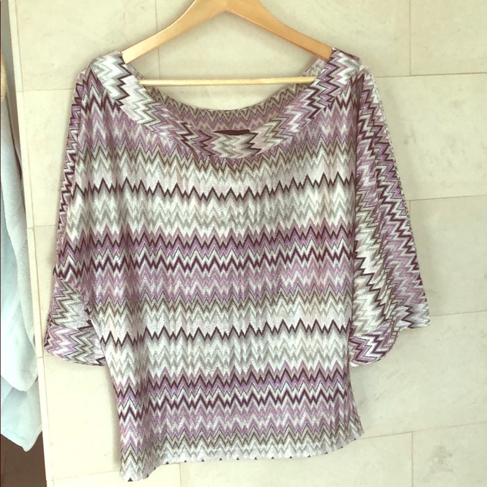 Top / multi color/ purple/ grey/ black/ white top